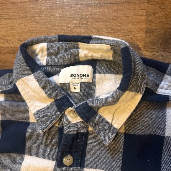 Sonoma Casual Button Down Mens Medium Blue Plaid Preppy Flannel Shirt - Picture 2 of 5